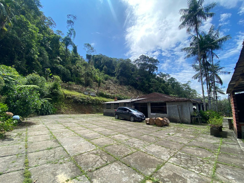 Sitio Com Casa E 30.000 M2 Com Escritura E Documentação Ok