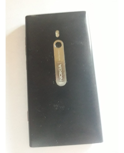 Telefono Nokia Lumia 800