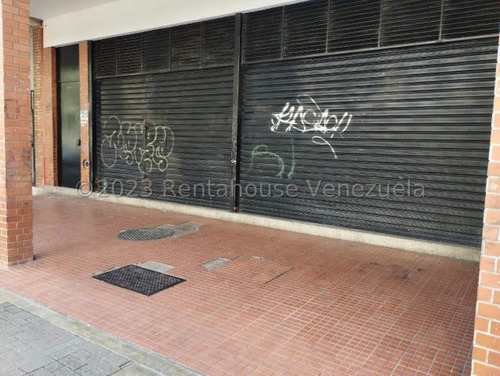 Maribel Morillo Y Naudy Escalona Vende  Edificio Comercial En Zona Centro Barquisimeto De Tres Niveles