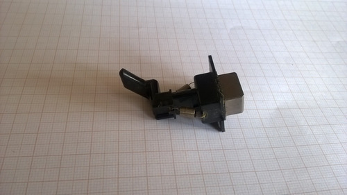 Tecla Eject Deck Gradiente C-484 E D-2-vlr.unit.ref.0012 (Usado)