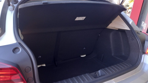 Imagen 10 de 14 de Chevrolet Onix Ls