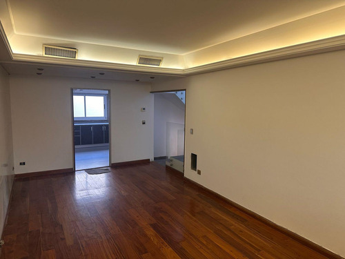 Chalet 5 Ambientes Barrio Naón