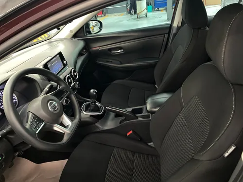 Nissan Sentra 2.0 Sense Mt