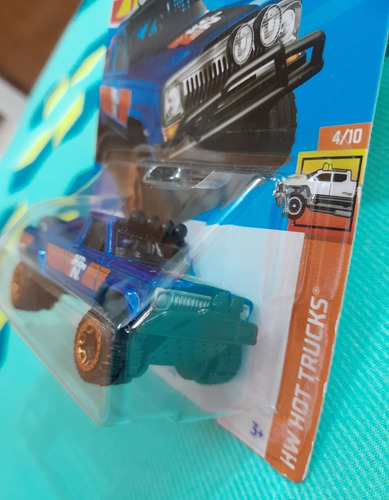 Carrito Hot Wheels Jeep J10 73 Pickup