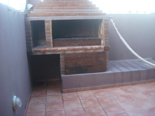 Departamento Tipo Casa En Venta Cond En Sarandi Este