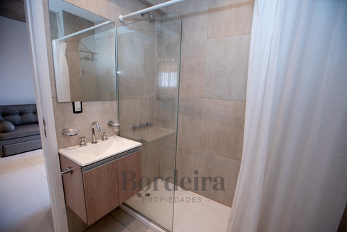 Imagen 8 de 14 de Venta Departamento En Valeria Del Mar