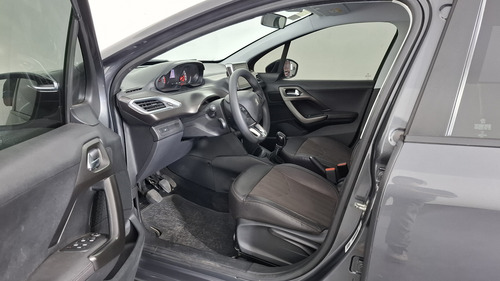 Peugeot 2008 1.6 CROSSWAY MT