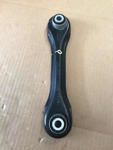 Brazo Suspensión Lateral Trasero Izquierdo Mazda 3 2010-2013 (Usado)