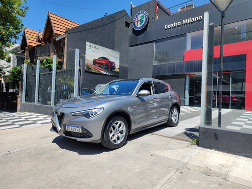 Alfa Romeo Stelvio 2.0 200cv Distinctive Q4