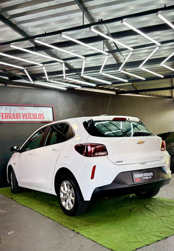 Chevrolet Onix ONIX HATCH LT 1.0 12V Flex 5p Mec.