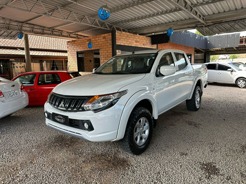 Mitsubishi L200 2.4 Triton Gl Cab. Dupla 4x4 4p
