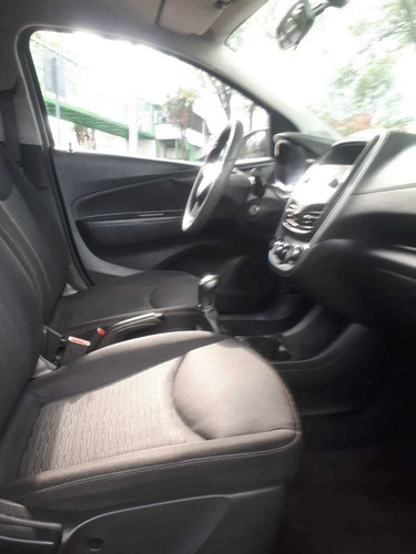 Imagen 7 de 12 de Chevrolet Spark 2017 1.4 Lt Mt