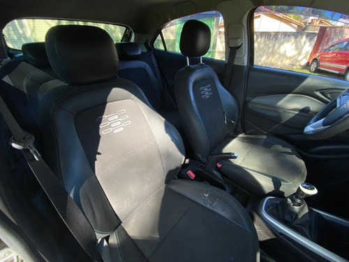 Chevrolet Onix 1.0 Lt 5p