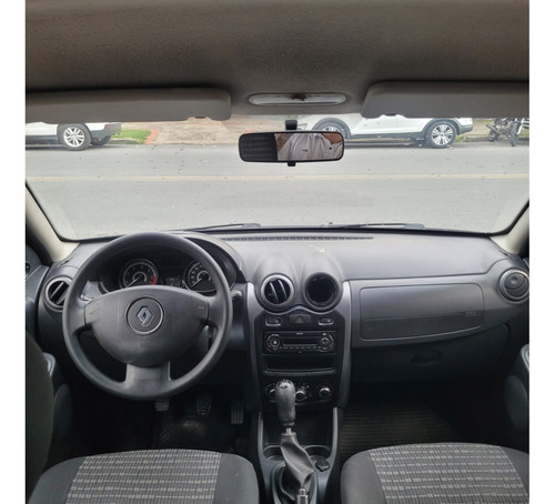 Renault Sandero 1.0 EXPRESSION 16V FLEX 4P MANUAL