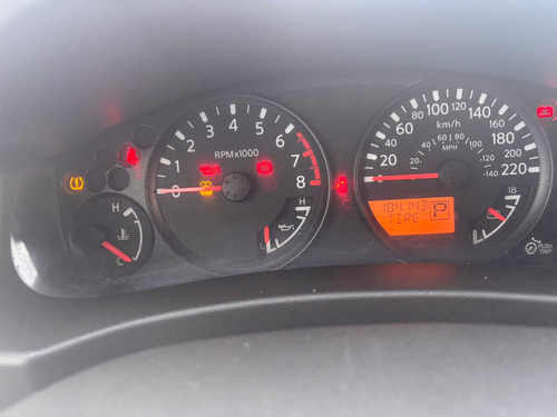 Nissan Frontier 4.0 Pro-4x V6 4x4 At