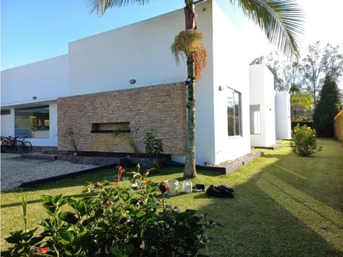 Encantadora Finca En Venta Llanogrande