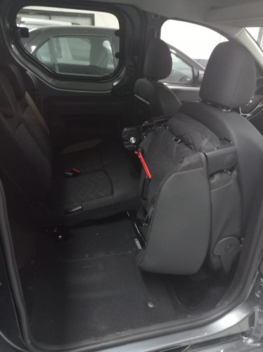 Imagen 3 de 15 de Kangoo Stepway Para Adjudicar (vc)