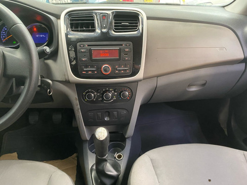 Renault Logan 1.0 EXPRESSION 16V FLEX 4P MANUAL