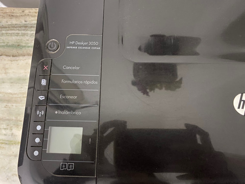 Impresora Multifunción A Color Hp Deskjet 3050 Con Wifi Color (Usado)