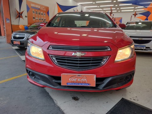 Imagem 2 de 10 de Chevrolet Onix