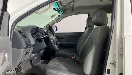 Imagen 9 de 15 de 113767 - Toyota Hilux 2014 Con Garantía
