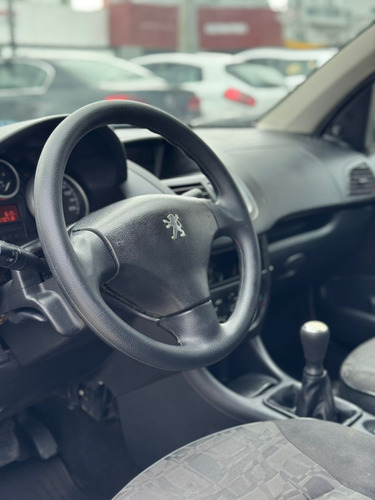 Peugeot 207 207 XR 1.4 Flex 8V 5p
