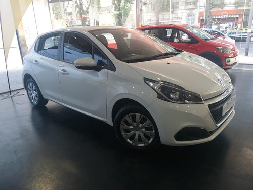 Peugeot 208 Active 1.6 (ch)