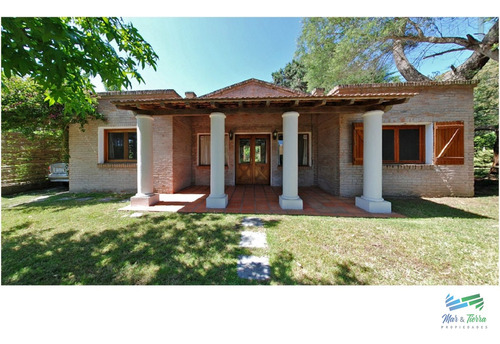 Casa De 2 Dormitorios En Alquiler En Rincon Del Indio, Punta Del Este