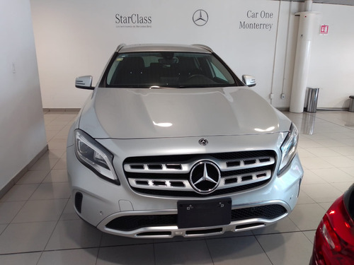 Mercedes-Benz Clase GLA 1.6 200 Cgi Sport At