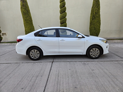 Kia Rio 1.6 Lx Sedan At