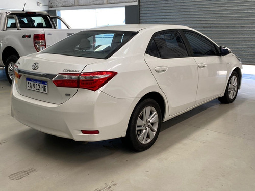 Imagen 5 de 15 de Toyota Corolla 1.8 Xei Mt