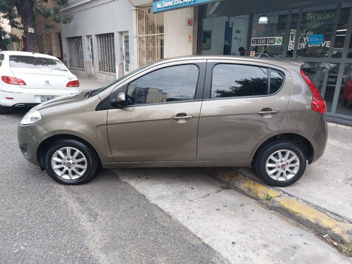 Imagen 4 de 25 de Fiat Palio Attractive 1.4 Con Gnc