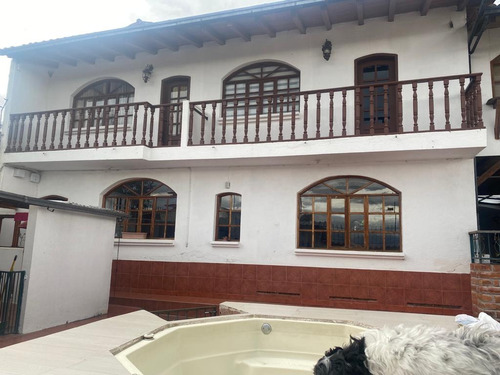 Vendo Hermosa Casa Tipo Colonial