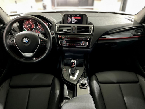 Imagen 6 de 14 de Bmw 120ia Sport Line 2017