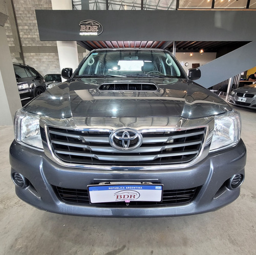 Toyota Hilux 3.0 Cd Sr 171cv 4x4 - C3