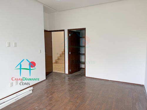 Casa Troya. Casa En Renta En Cdmx Con Rooftop Y Family Room