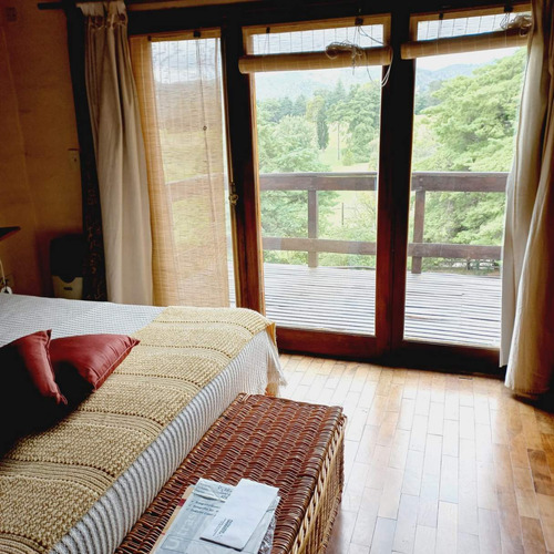 Se Vende Casas En La Cumbre Frente Al Golf Vistas Únicas 4 Dor.