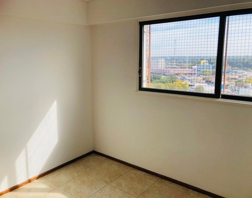 Imagen 11 de 14 de Departamento En Venta En Pilar