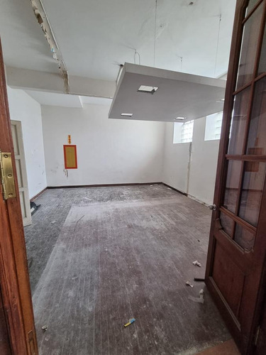 Imagen 3 de 27 de Edificio Comercial -isla De Flores Y Barrios Amorín, Palermo, 1265 M2 , 15 Mts De Frente !!