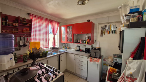 Casa De 2 Pisos En Barrio Portal De Curauma 3d/3b/2e 147/205