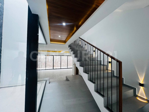 Casa En Venta En Villa Magna, San Luis Potosí, S.l.p.