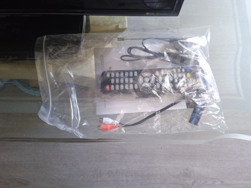 Imagen 4 de 8 de Tv De 32 Pulgadas Totalmente Nuevo