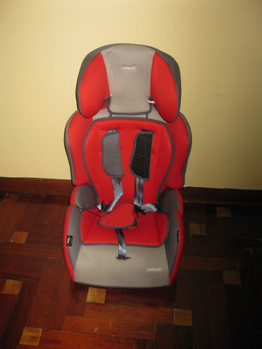 Asiento De Bebe Para Auto Marca Infanti Casi Nuevo, Colorojo