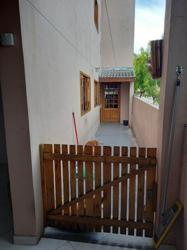 Imagem 2 de 25 de Sobrado No Residencial Santa Paula - Cs-1879