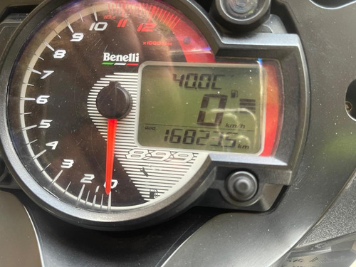 Imagen 8 de 10 de Benelli Tnt 899