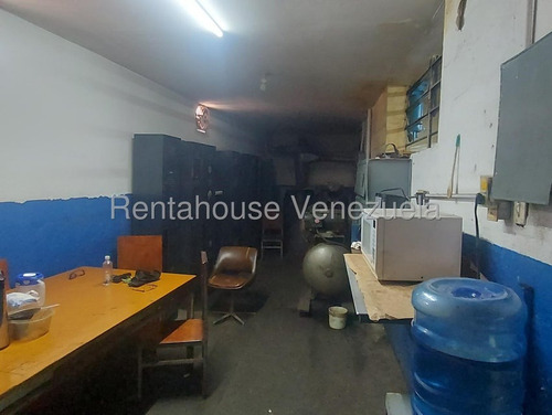 Galpón Comercial En Venta Boleita Norte Mls #25-20163