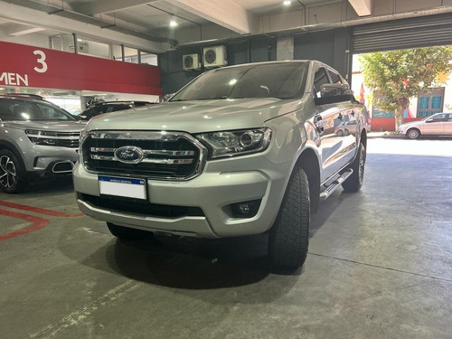 Imagen 1 de 22 de Ford Ranger Xlt 4x4 3.2 Usada 2021 Nueva Manual