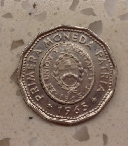 Primera Moneda Patria 1965 De 25 Pesos República Argentina (Usado)