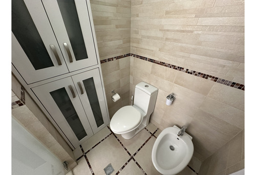 Se Vende Moderno Apartamento En Lomas De Las Mercedes