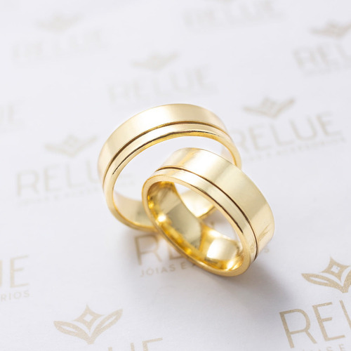 Imagem 2 de 5 de Par De Alianças 6mm Banhada A Ouro 18k Friso Lateral